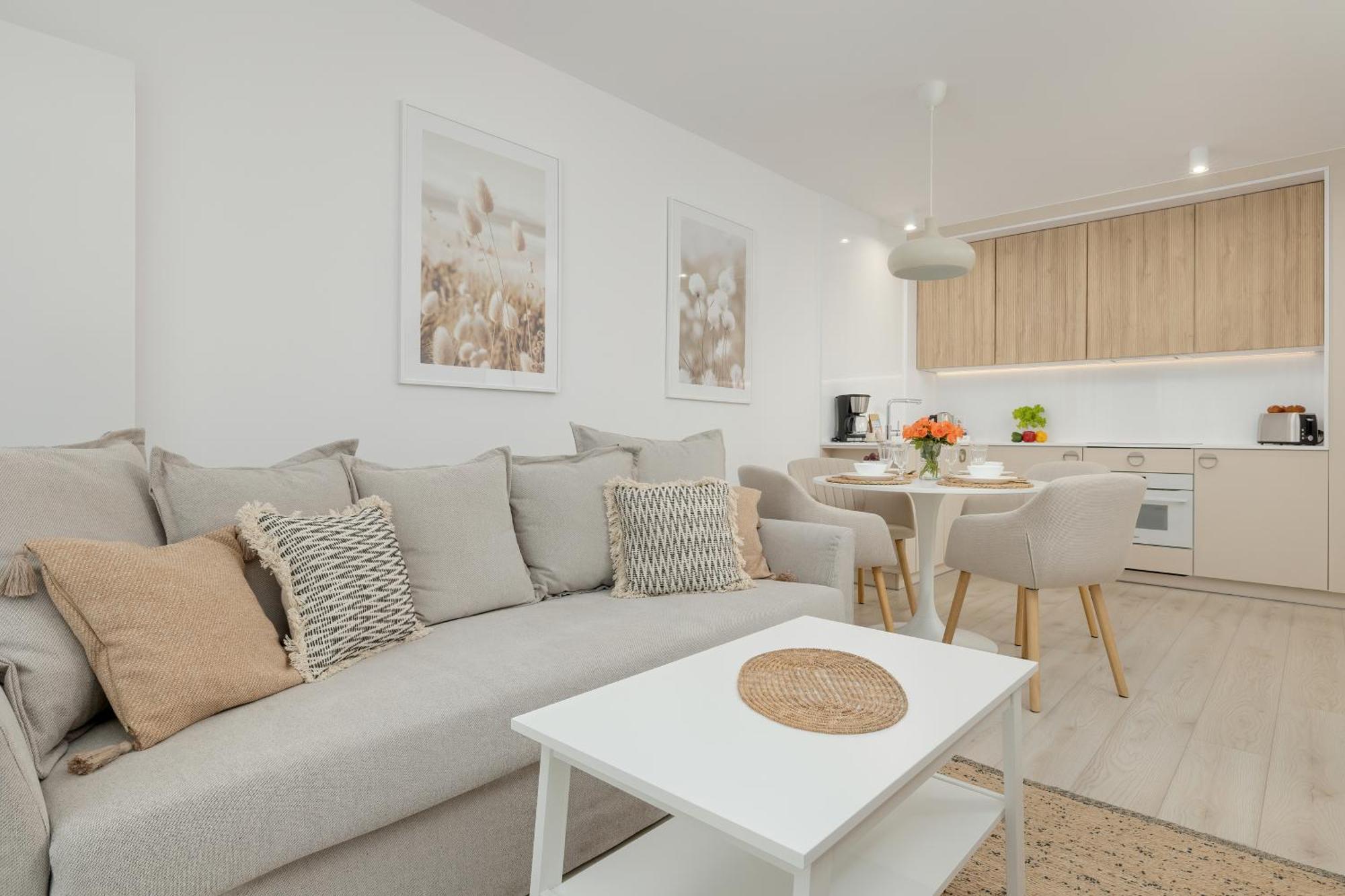 Seaside Apartamenty Whiteblue I Kolobrzeg Sauna & Fitness & Bawialnia Dla Dzieci & Rowerownia - W Cenie Pobytu Bagian luar foto